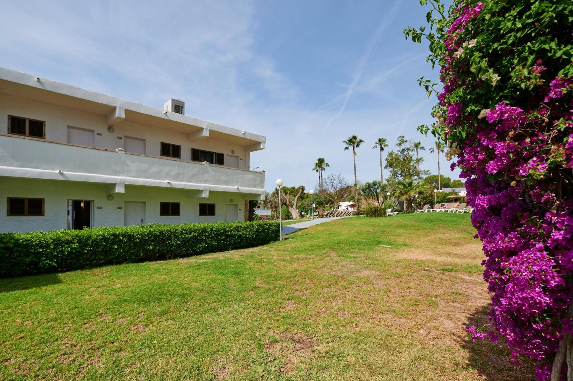 Hotel Aluasun Cala Antena Calas de Mallorca Esterno foto