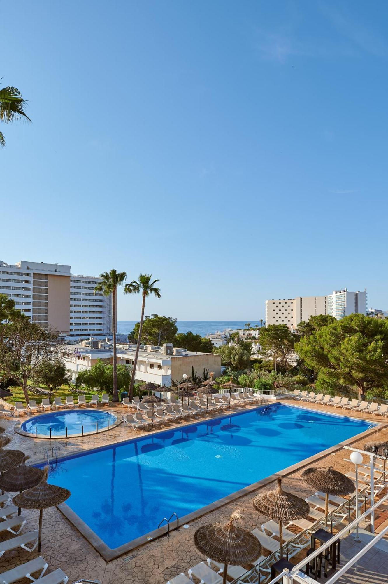 Hotel Aluasun Cala Antena Calas de Mallorca Esterno foto